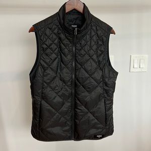 RHONE Tundra Quilted Vest